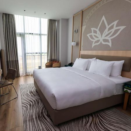 Hilton Garden Inn Samarkand Sogd Esterno foto