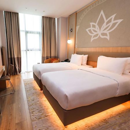 Hilton Garden Inn Samarkand Sogd Esterno foto