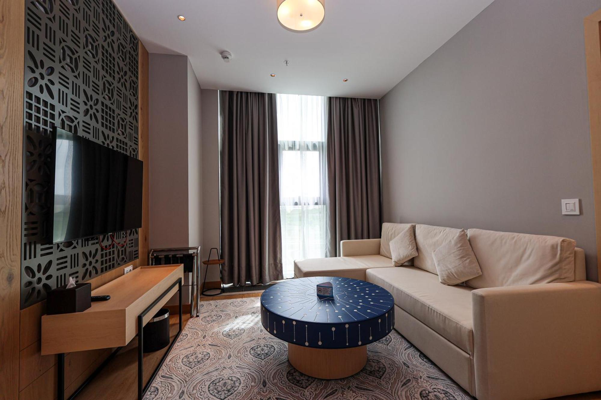 Hilton Garden Inn Samarkand Sogd Esterno foto