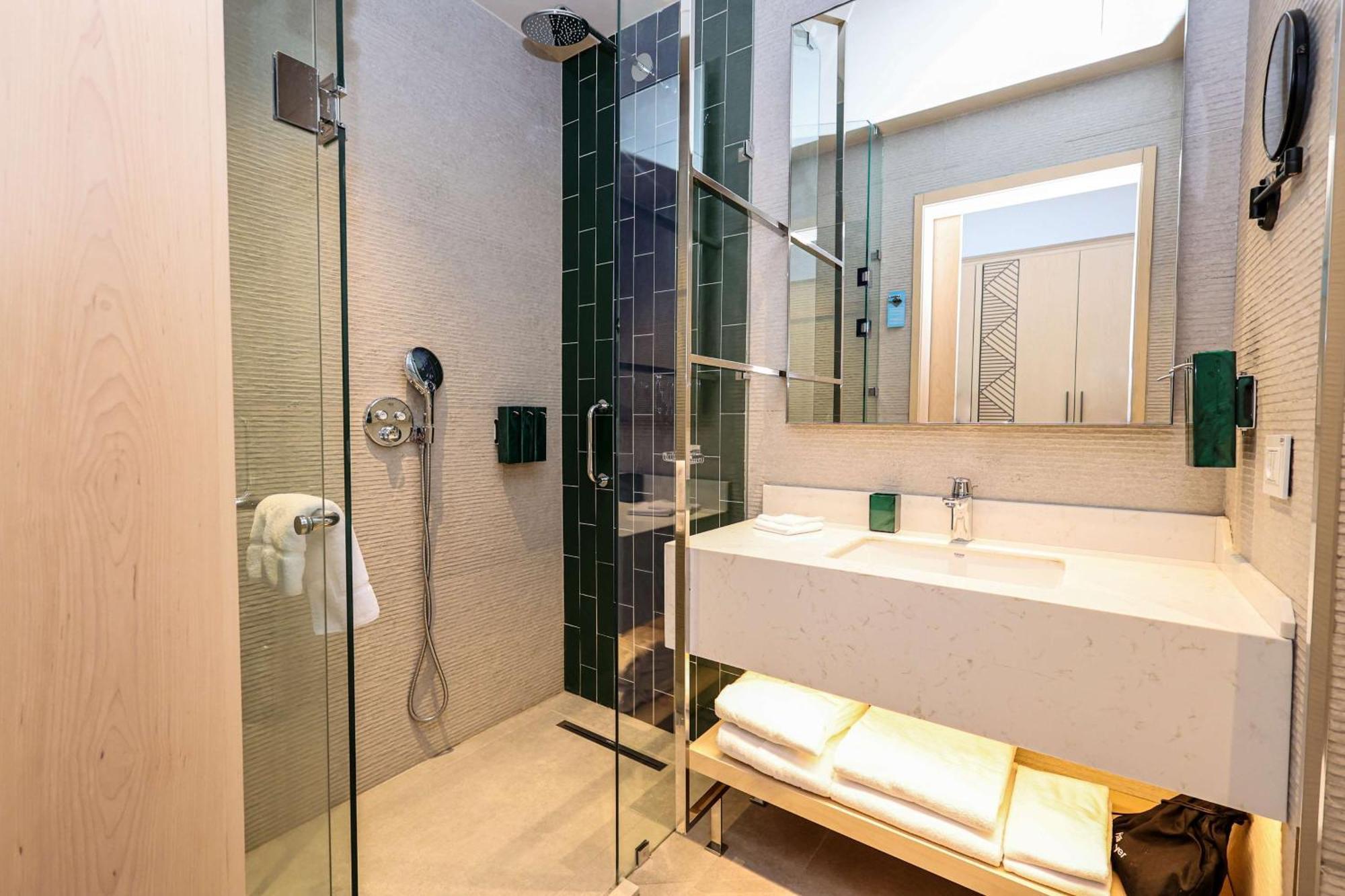 Hilton Garden Inn Samarkand Sogd Esterno foto