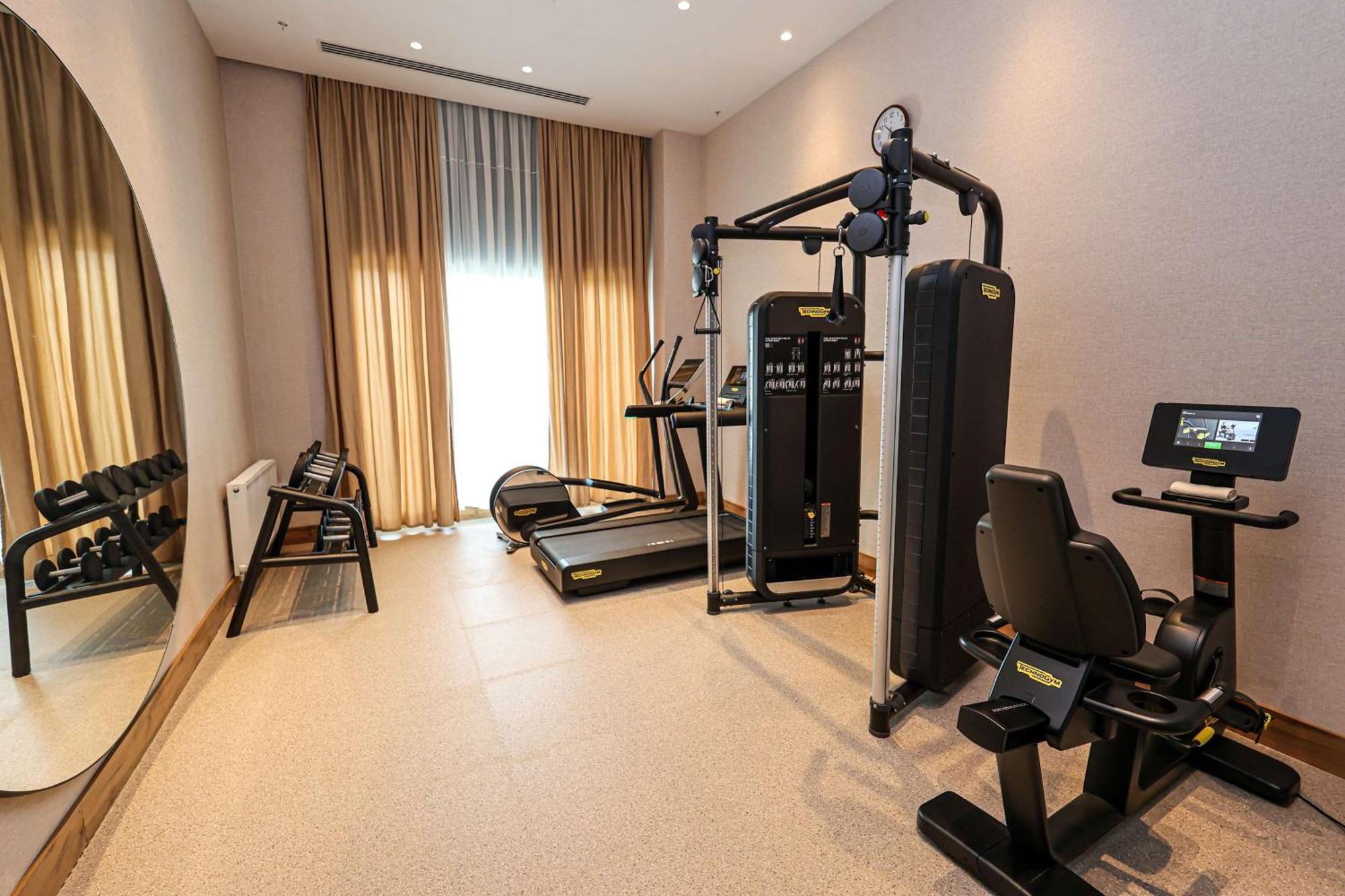 Hilton Garden Inn Samarkand Sogd Esterno foto